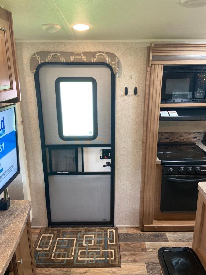 Hotel Cozy Camper - Free Parking à Miami Extérieur photo