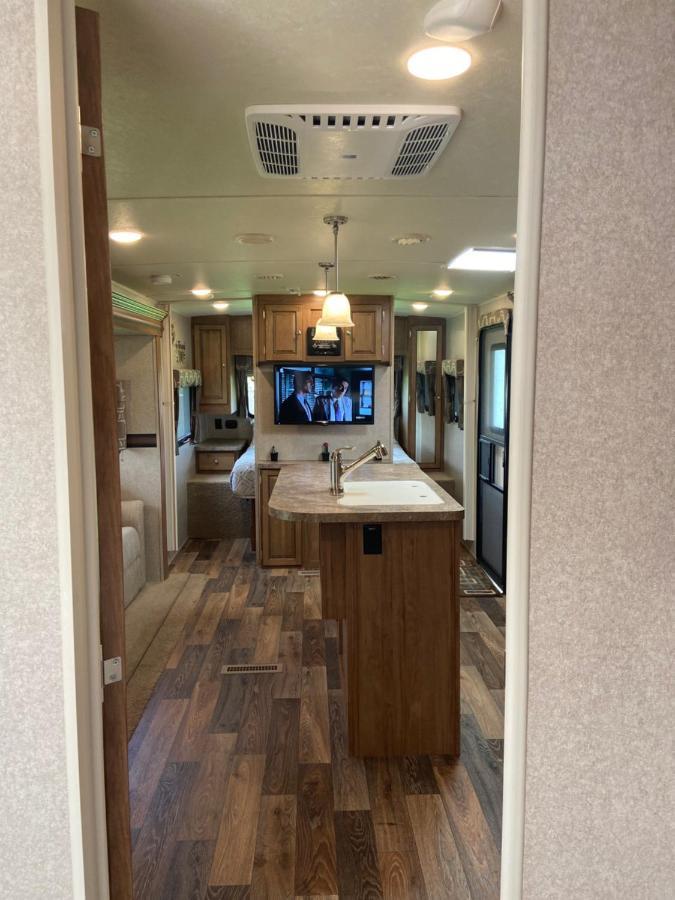 Hotel Cozy Camper - Free Parking à Miami Extérieur photo